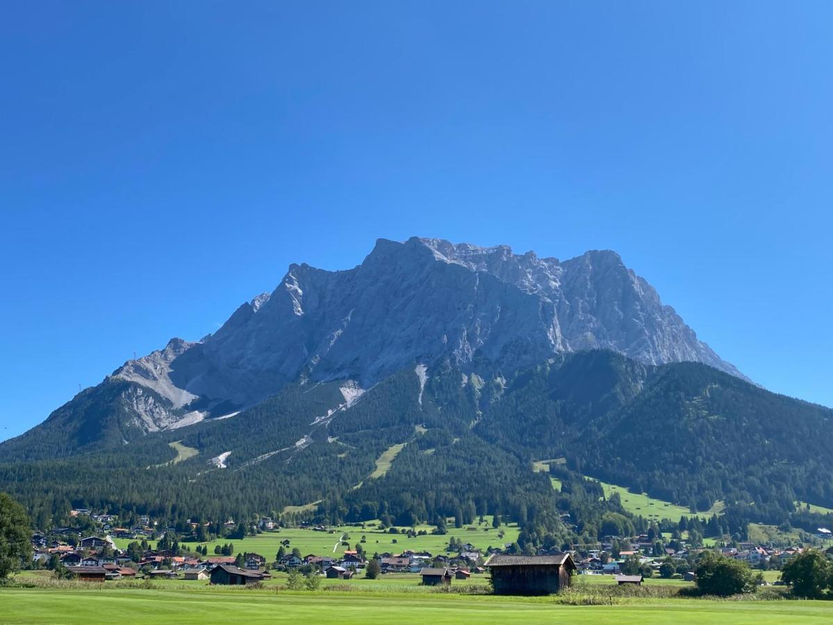 Haus Sonnenspitze - Fam. Nessler Apartment Biberwier Bagian luar foto