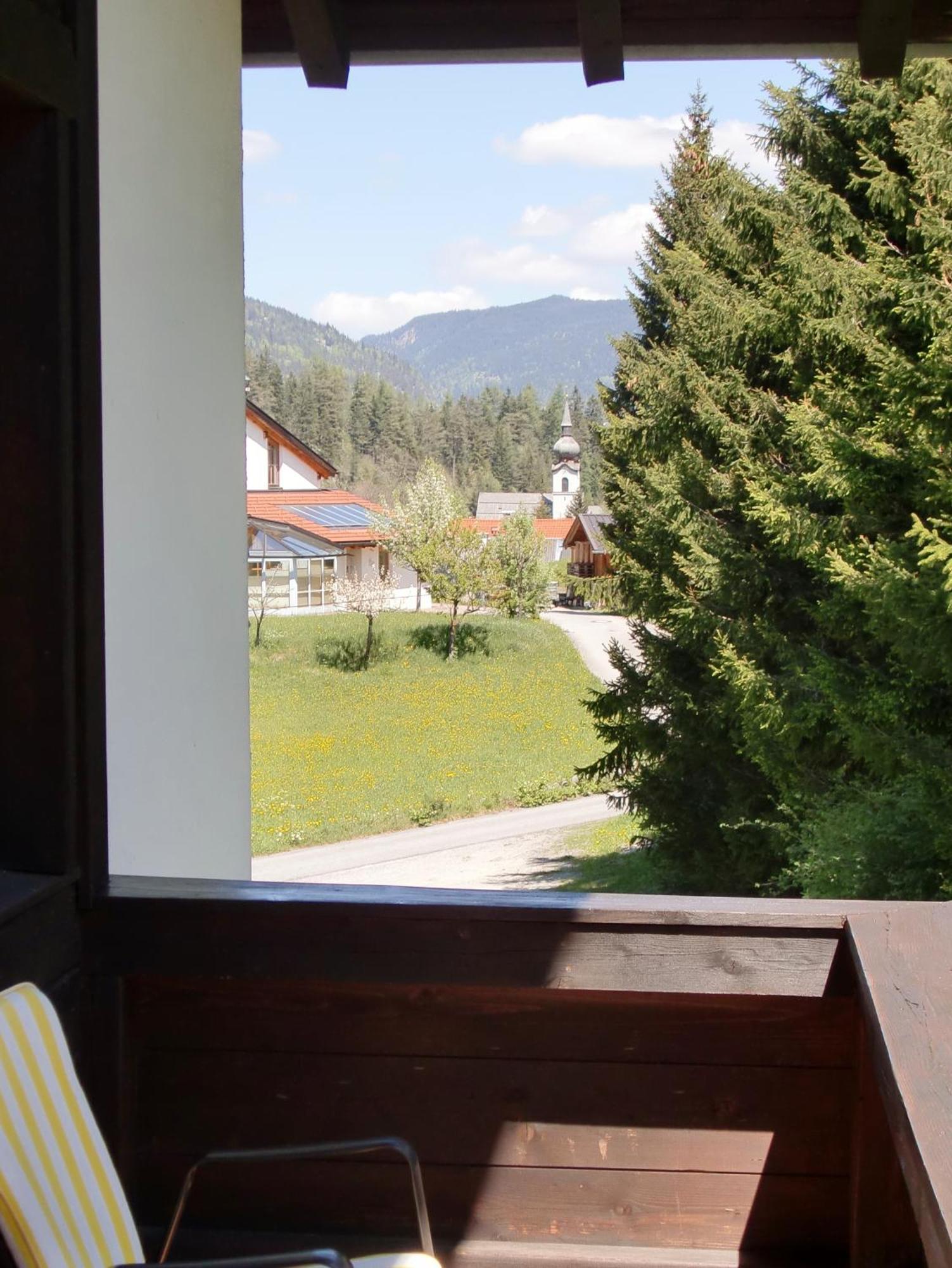 Haus Sonnenspitze - Fam. Nessler Apartment Biberwier Bagian luar foto
